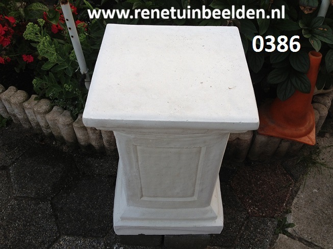 0386 zuil nr 4 zijkant 2. NL